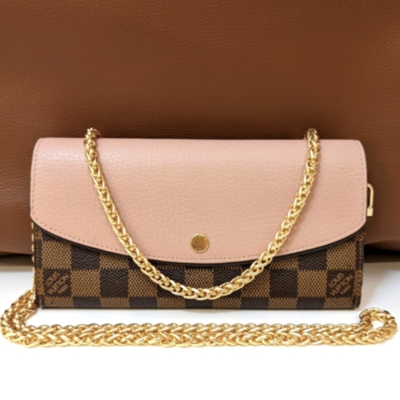 ✨ Louis Vuitton ✨ damier ebene Normandy long wallet converted to crossbody - Picture 4 of 16